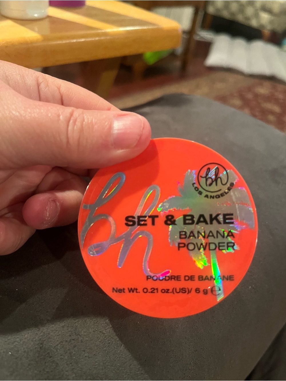 BH Cosmetics Banana Powder Compact in Bright Orange